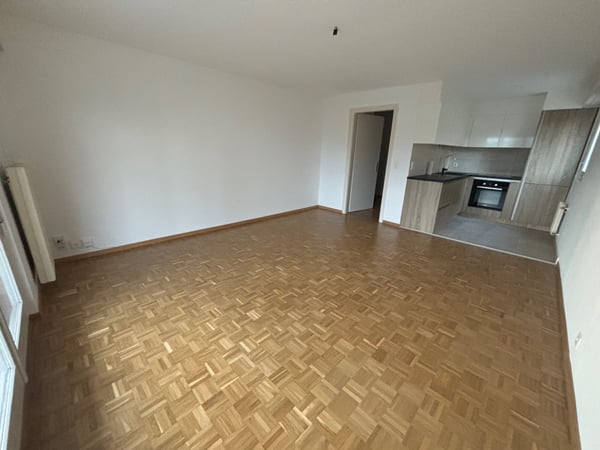 1.5 pièces Clarens, 300 m. du lac + garage, cave, lave-linge 4