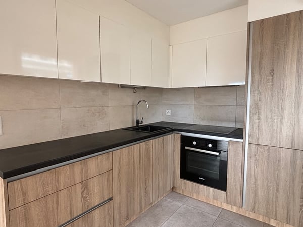 1.5 pièces Clarens, 300 m. du lac + garage, cave, lave-linge 3