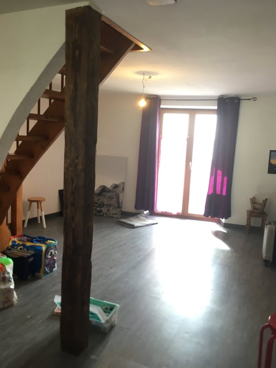 1.5 pcs duplex, Leytron, 15m2, 1Mars