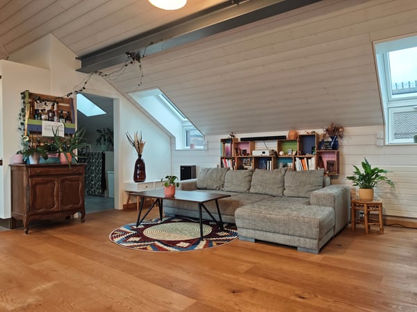 Magnifique 1.5 pièces sous-gare avec balcon vue lac 1