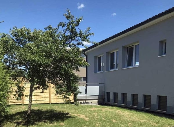 Sublime appartement avec jardin à Alle (JU) 5