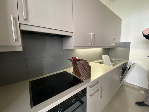 Location d'appartement Servette 10m1, rdc haut 5