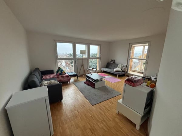 Superbe duplex de 1.5 pièces avec vue sur la montagne à Rene 1