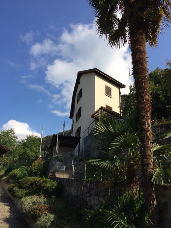 Maison à louer à Montreux 1
