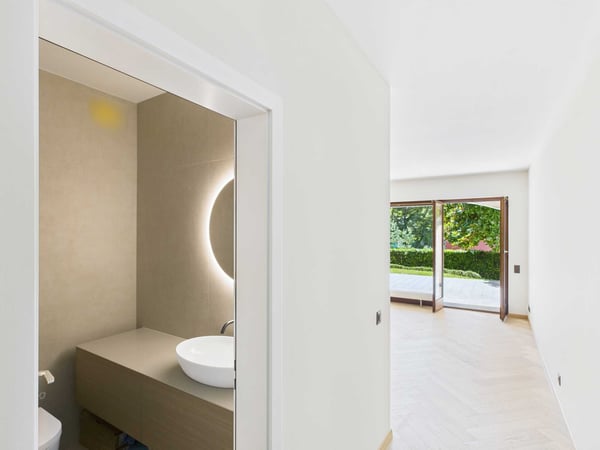 Cassarate - Monolocale ristrutturato con terrazza e vista 2