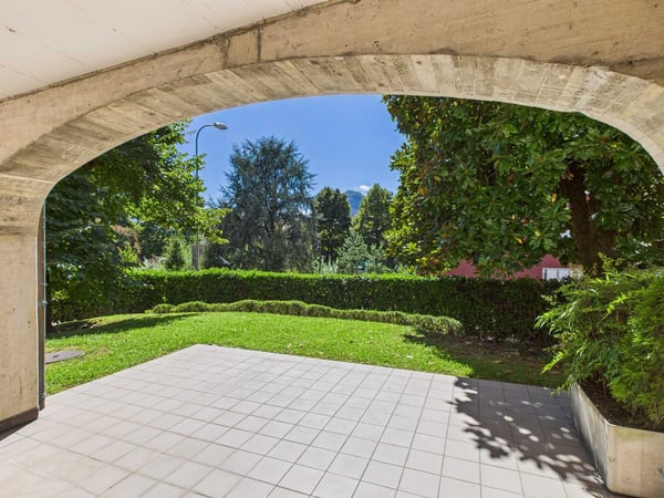 Cassarate - Monolocale ristrutturato con terrazza e vista 4