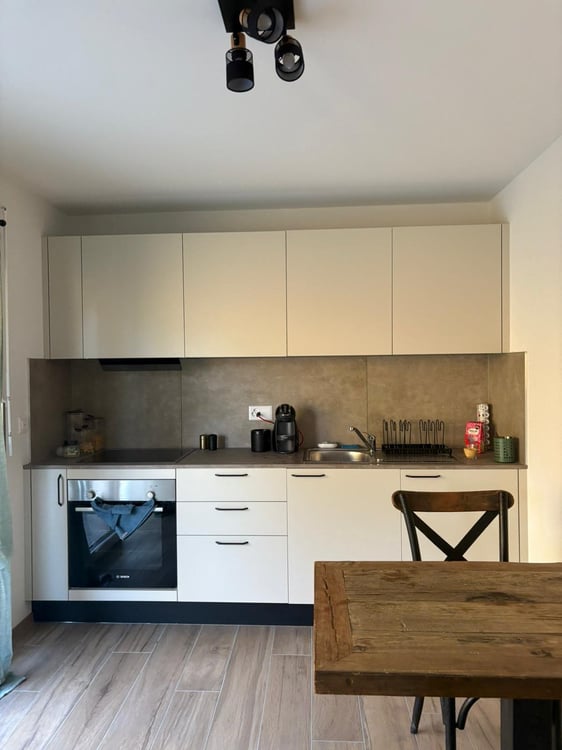 Studio neuf meublé 3