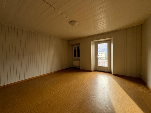 Appartement 77 m² + Grenier 91 m² à rénover 3