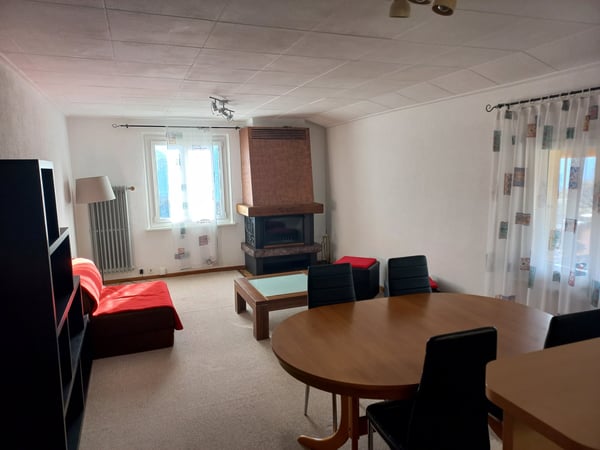 appartement ensoleillé, vue sur le val d'Hérens. 4