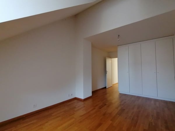 Duplex élégant et moderne au centre de Lausanne. 3