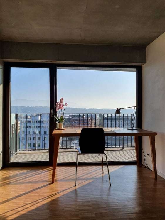 Ensuite w/t private balcony - Chambre SdB privative & balcon 1