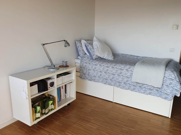 Ensuite w/t private balcony - Chambre SdB privative & balcon 2