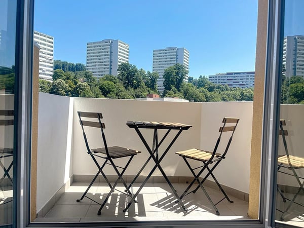 Appartement meublé de 2.5 pièces rénové 4