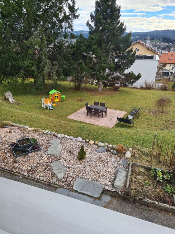 Appartement 1.5 pièces avec jardin et garage 1