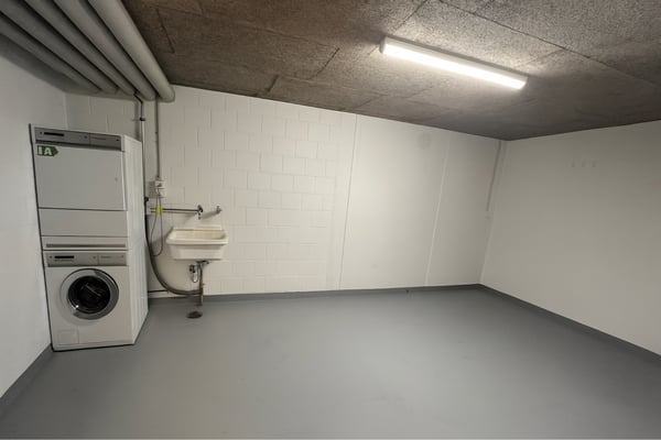 Moderne 1.5-Zimmer-Wohnung mit Balkon und Garage in Bern 5