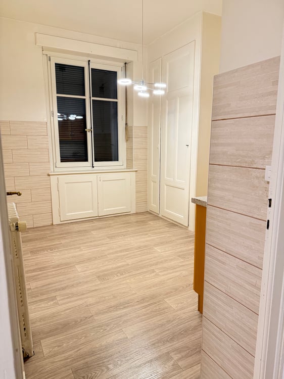 Grand studio à louer 4