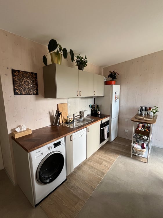 1 Bed 1 Bath Apartment/condo 1