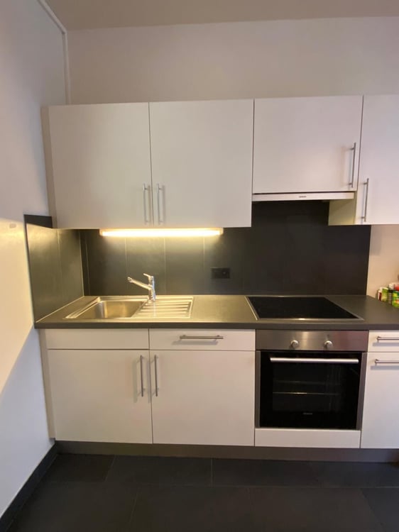 Appartement meublé avec balcon 10 min Palais des Nations 5