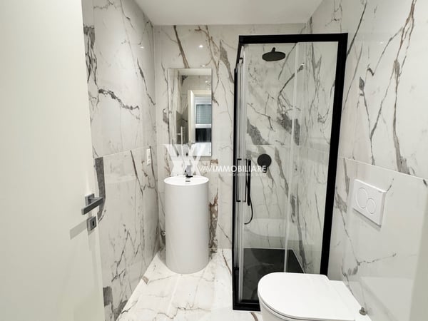 LUGANO: ELEGANTE APPARTAMENTO VISTA LAGO E MONTE BRÈ 10