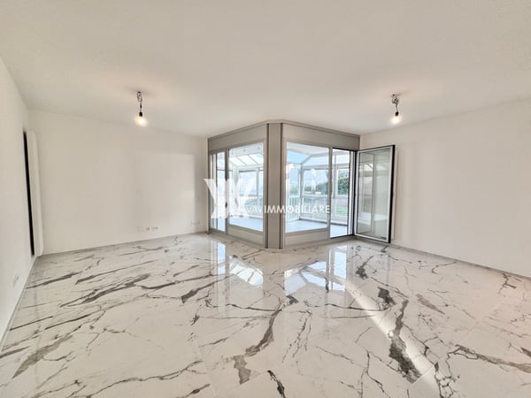 LUGANO: ELEGANTE APPARTAMENTO VISTA LAGO E MONTE BRÈ 6