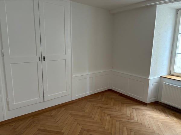 Delémont - Appartement rénové de 1 pièces (9 m1) au rdc 3