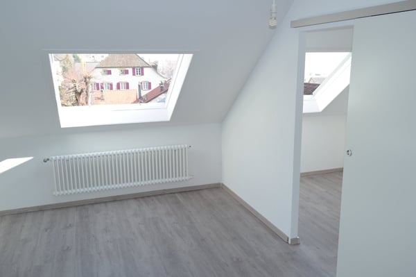 Bel appartement calme de 1.5 pièces au dernier étage 4