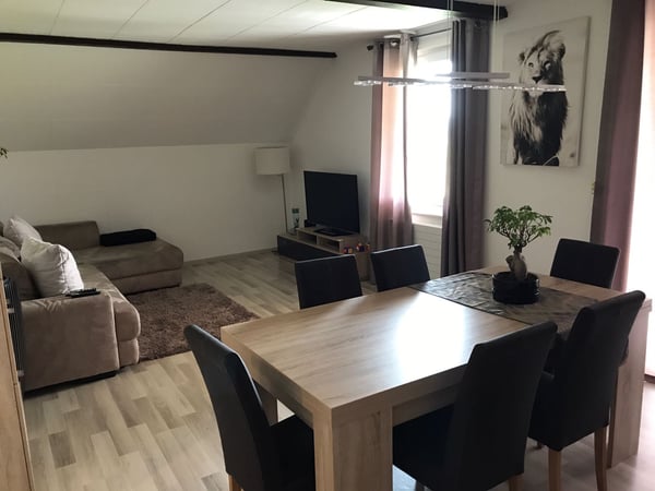 Joli appartement dans maison privée 3