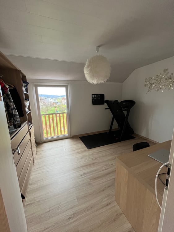 Appartement lumineux de 1.5 pièces à louer à Cornol 4