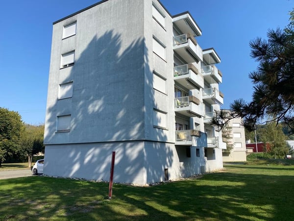 A louer de suite appartement de 1.5 pièces à Porrentruy 1