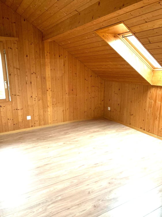 Zu verkaufen freistehendes EFH mit grossem Garten CHF 971700 3