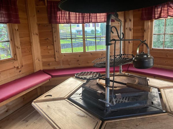 Zu verkaufen freistehendes EFH mit grossem Garten CHF 971700 2