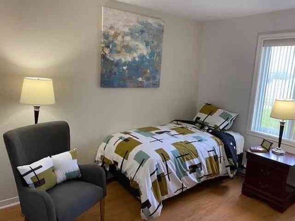 Petit appartement meublé à proximité du M2 3