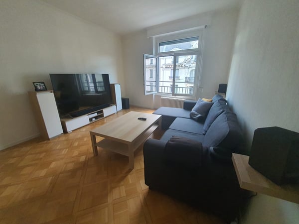 1 ½ rooms apartment at Tour de Bel-Air 5