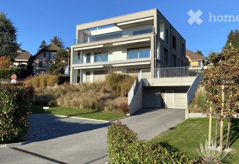 Bild 1.5 pièces, 1er, contemporain, avec balcon et vue, Pully