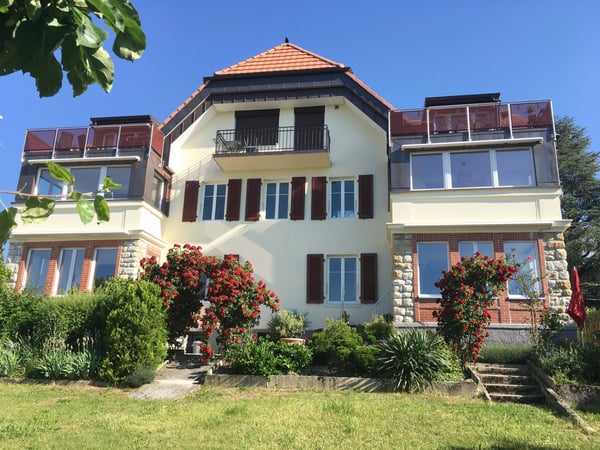 Peseux, lumineux 1 pces avec 1 balcons 5