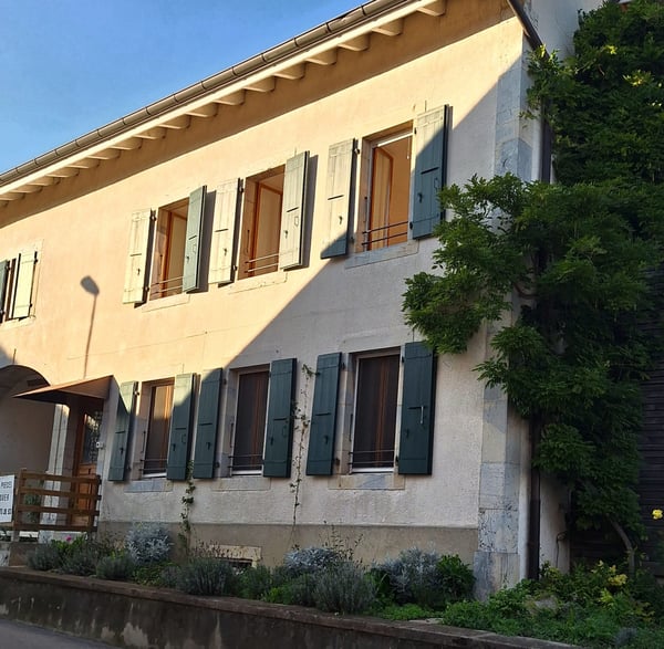 BOFFLENS A 5 MINUTES D'ORBE SPACIEUX DUPLEX 1.5 PIECES 1