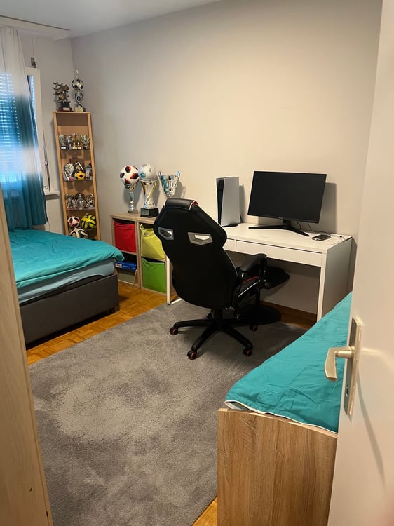 Epalinges, 1.5 pces 1990.- charges comprises 4