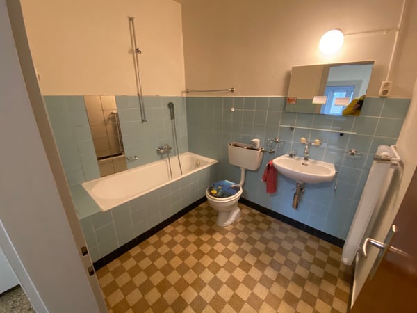 Sympathique 2 2/2 pièces d?environ 8 m2 au 2ème étage 6