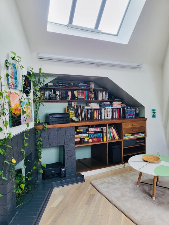 Furnished Penthouse Apartment for Rent  Central Lausanne 4