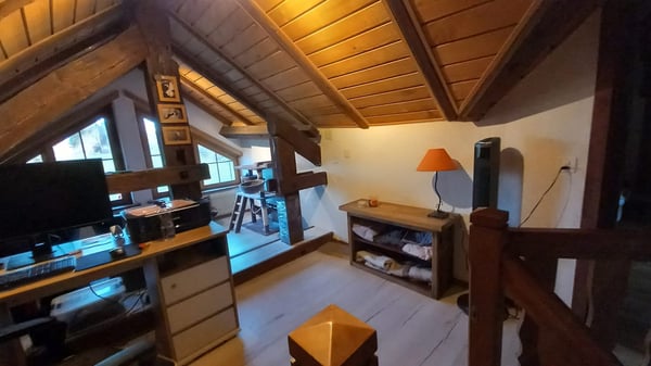 Appartement a louer  aux duplex 4