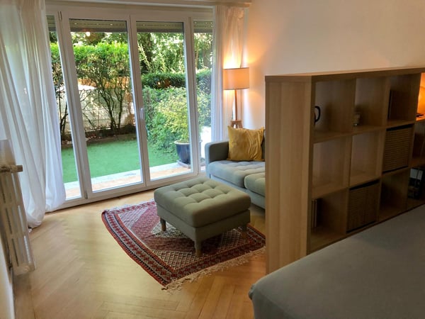 Sunny furnished flat with garden for sub-lease  Jonction 1