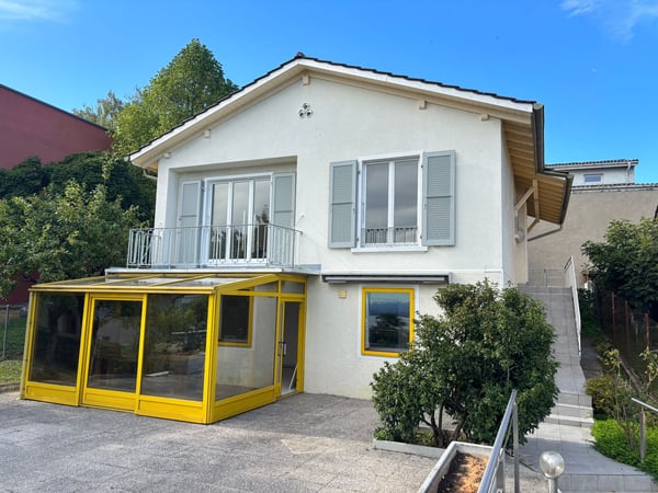 A vendre magnifique villa individuelle avec vue lac 1