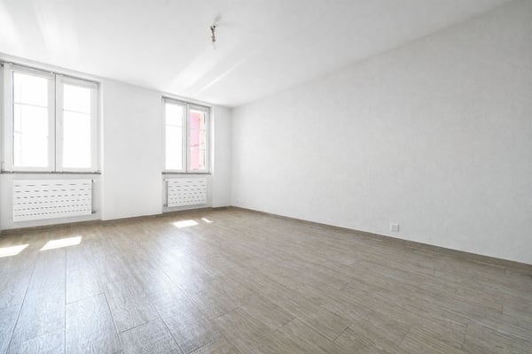 SPACIEUSE DE STANDING AVEC JARDIN ET VUE PANORAMIQUE SUR LAC 8