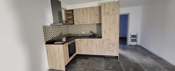 Appartement 1.5 pièces entièrement rénové à Bex 1