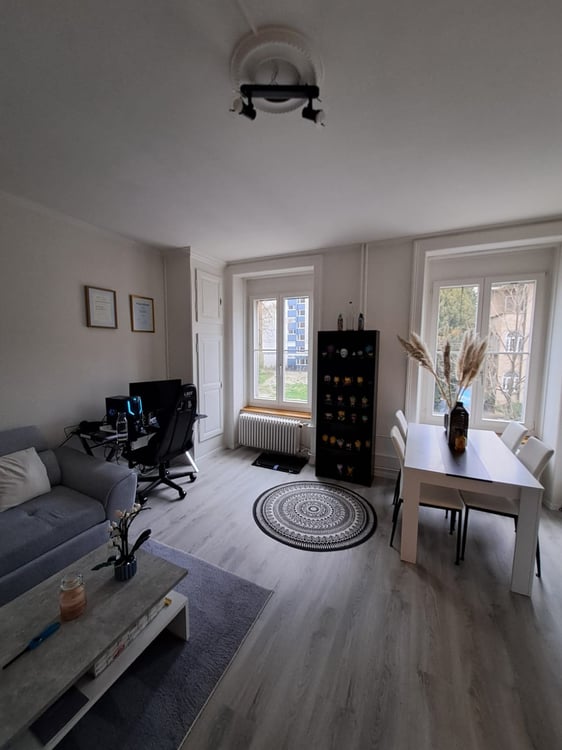 1.5 pièces, 1er étage / 1.5-Zimmer-Wohnung 1