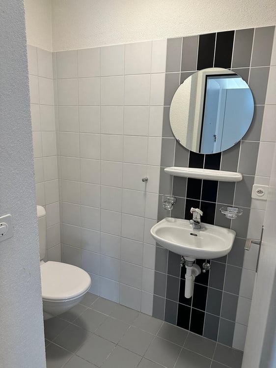 Charmante 1.5 Zimmerwohnung mit Balkon in Schwyz 2