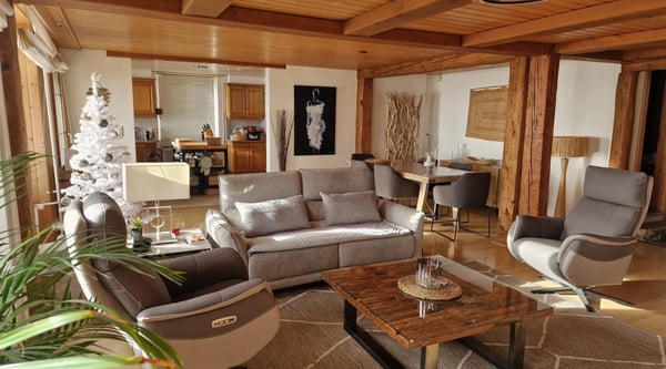 MONTEZILLON, 1.5 pièces atypique de 140m2 avec cachet 1