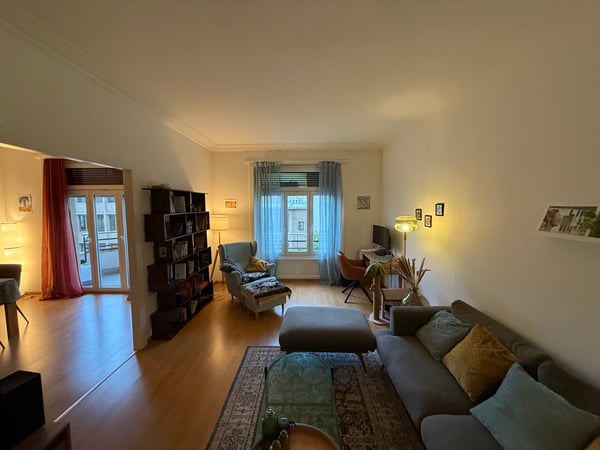 Super appartement 1.5 pièces quartier Rumine 3