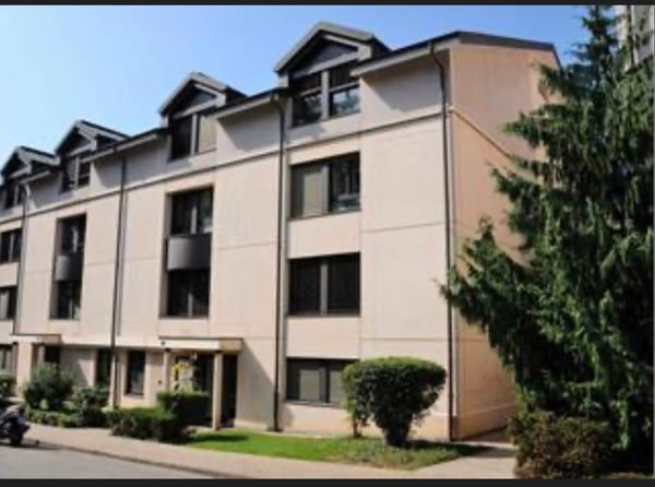 Recherche une sous location 19