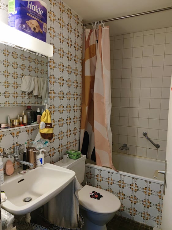 1.5 pièces, vue imprenable sur le lac, à 5 min. du métro M2 5